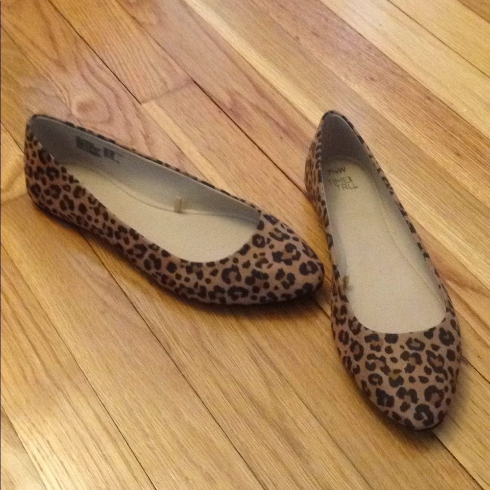 Cheetah print flats